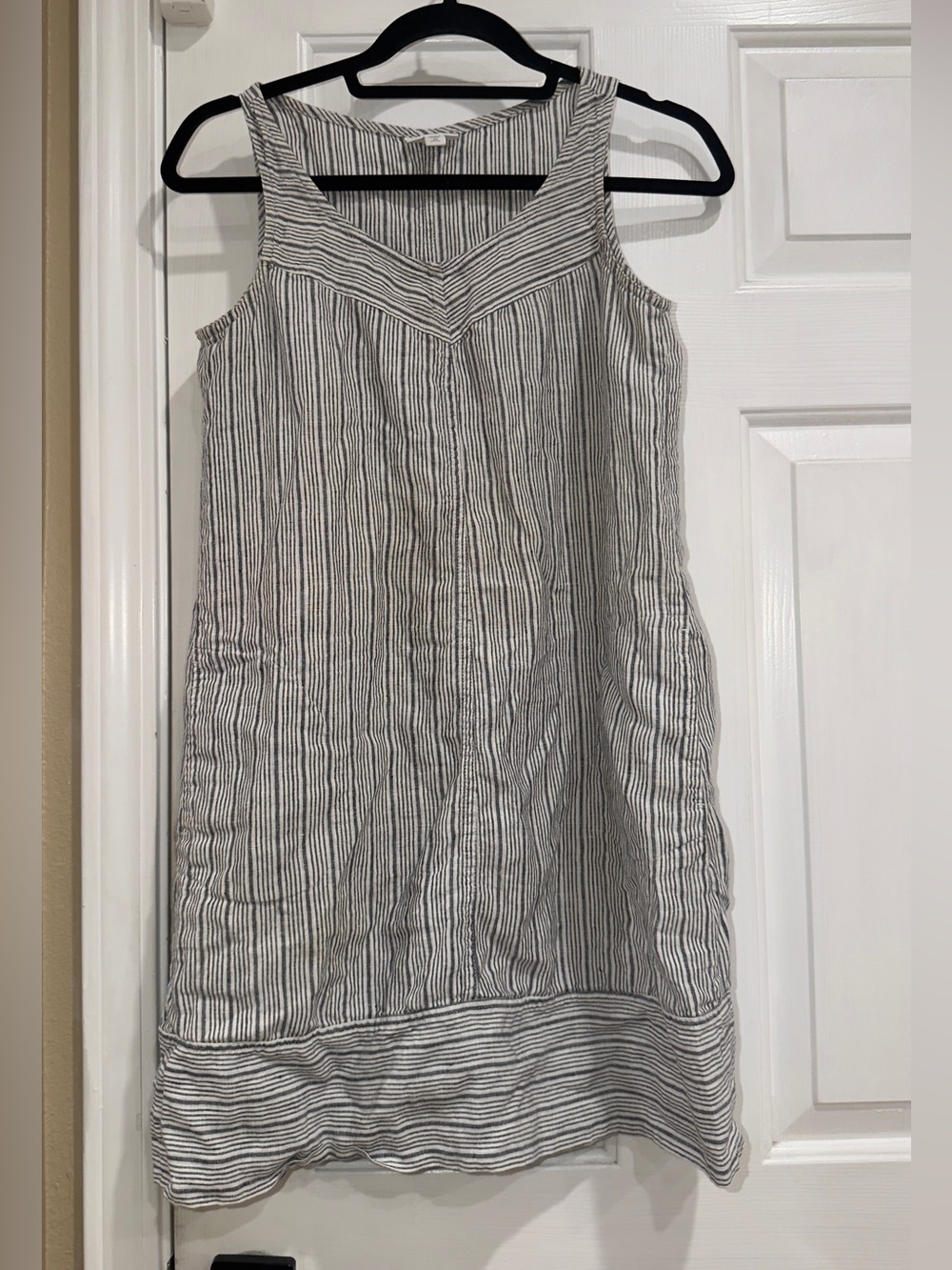 J. Jill Striped Sleeveless Linen-Blend Tunic Top - White & Black